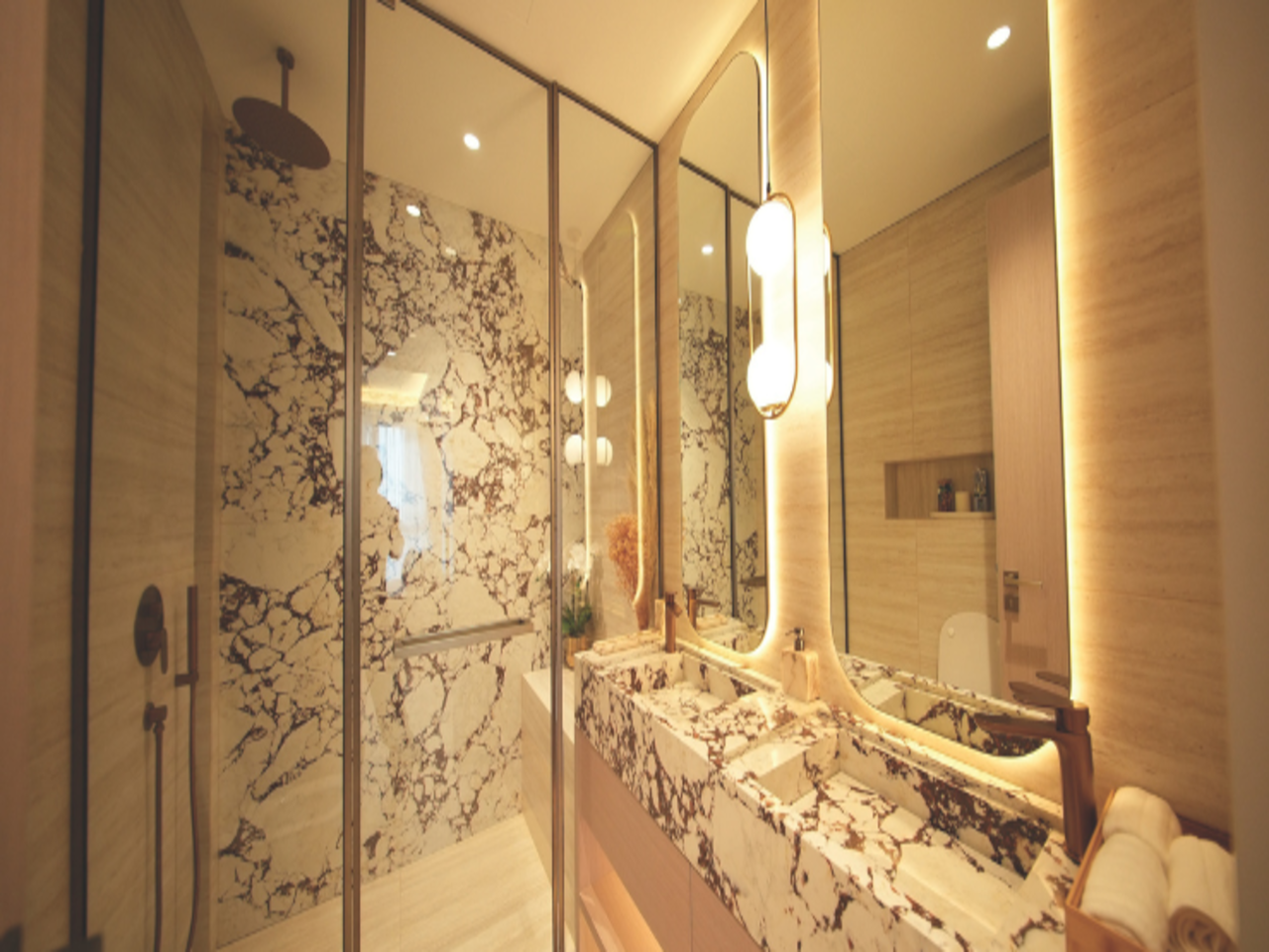 Luminous Coastal Living/Q1 2028